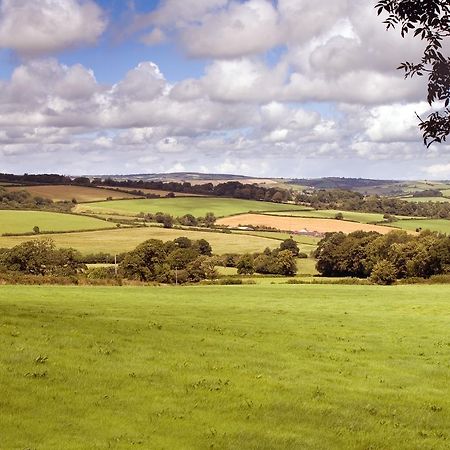 Three Gates Farm Holiday Cottages Huntsham Екстер'єр фото