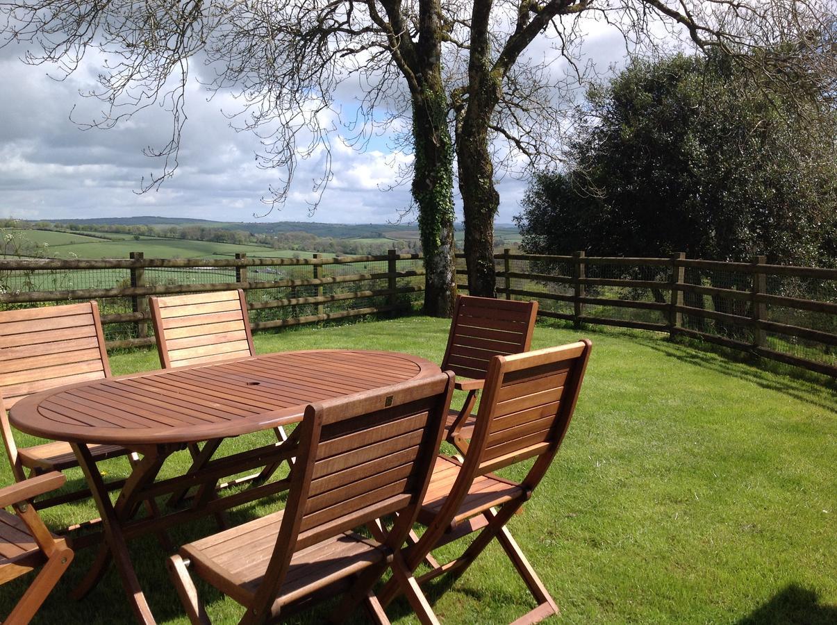 Three Gates Farm Holiday Cottages Huntsham Екстер'єр фото
