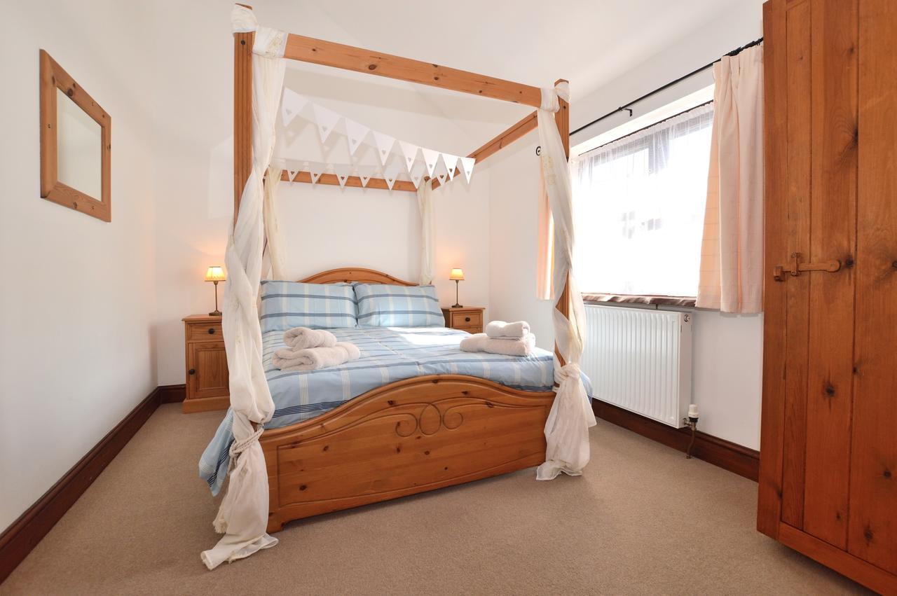 Three Gates Farm Holiday Cottages Huntsham Екстер'єр фото