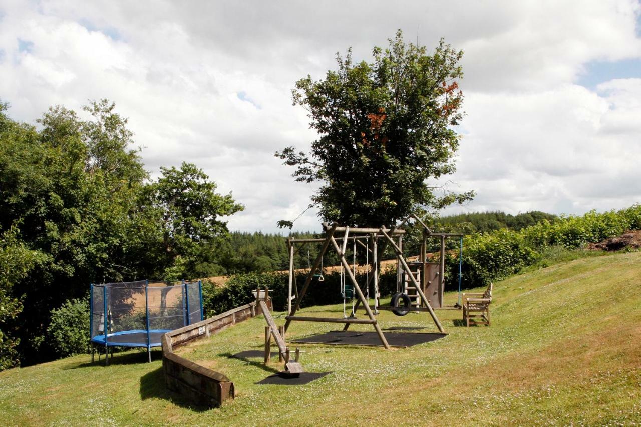 Three Gates Farm Holiday Cottages Huntsham Екстер'єр фото